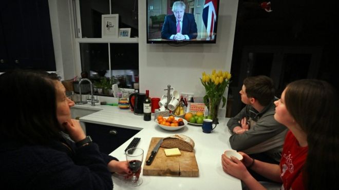 The Politics of Food: Modern Sumptuary Law?